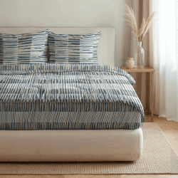 Zelesta Royalbed Baumwolle All-Season Bettdecke 240x200 – Bettdecke & Bezug in einem | Waschbar & Trocknergeeignet | Atmungsaktive Baumwolle, 300 g/m² Füllung (Checkerboard, 240x200 cm) Checkerboard 240x200 Cm Angebot bei HelloDeals