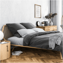 Wolkenfeld Satin Bettwäsche 135x200 4teilig - 100% Baumwolle - Traumhaft weiches Mako Satin - Bettwäsche-Set - 2X Bettbezug 135 x 200 + 2X Kissenbezug 80x80 - Anthrazit Grau Anthrazit 135 x 200 cm + 2X 80 x 80 cm Angebot bei HelloDeals