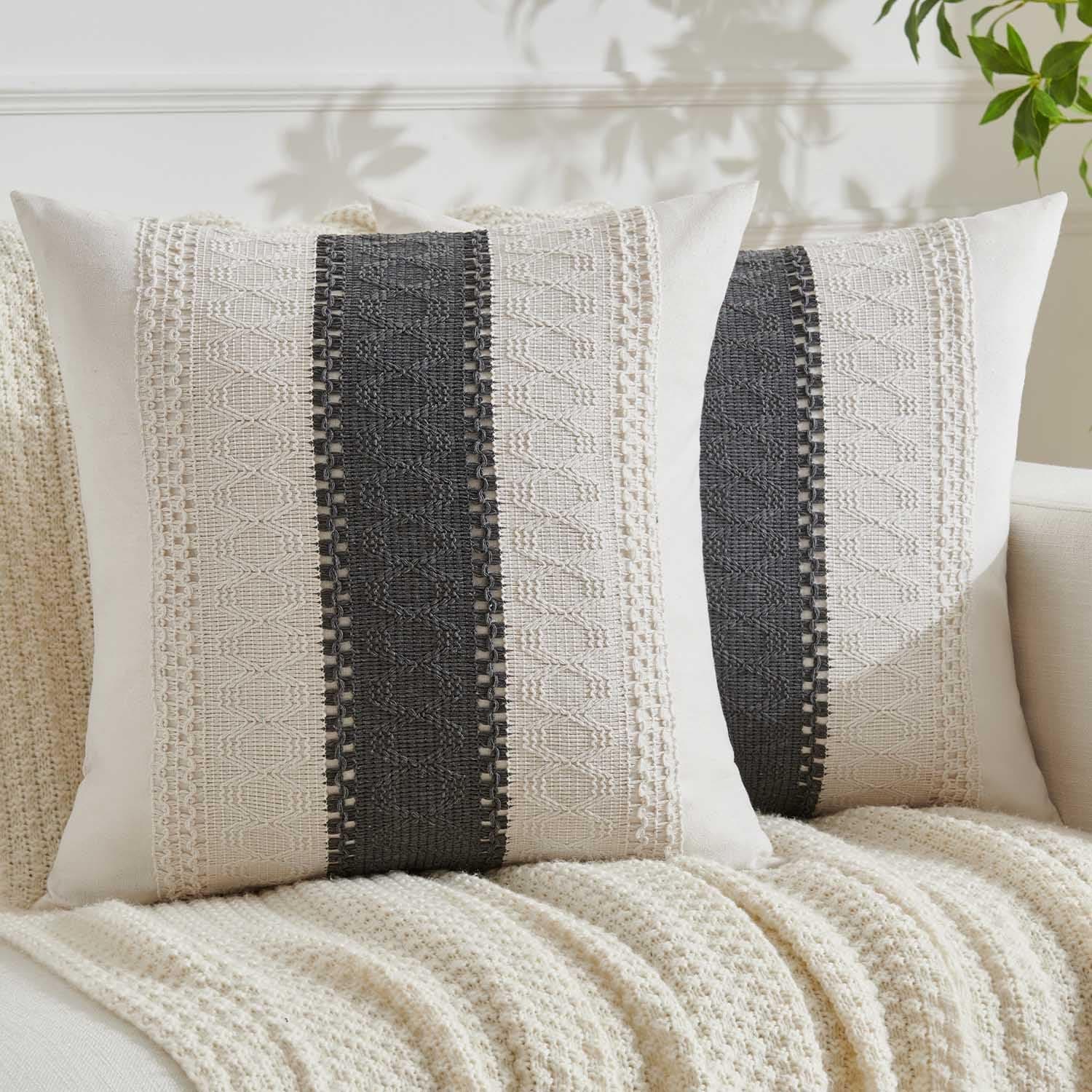 Jayusaror Kissenbezug 45x45 Grau Boho Makramee Baumwolle Leinen Kissenbezüge Sofakissen Landhausstil Kissenhüllen Dekokissen Kissen Modern Zierkissenbezug für Sofa Wohnzimmer 2er Set Grau 45 x 45 cm, 2 Stück
