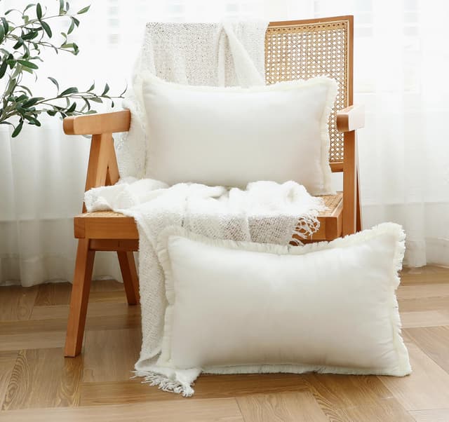 LIGICKY Set of 2 Weiß Fransen Kissenbezug mit Quasten Baumwolle Boho Bauernhaus Zierkissenbezüge Weiche Lendenkissen Kissenbezüge Deko Sofakissen für Wohnzimmer Couch Schlafzimmer Auto, 30 x 50 cm 50 x 30 cm, 2 Stück Weiß