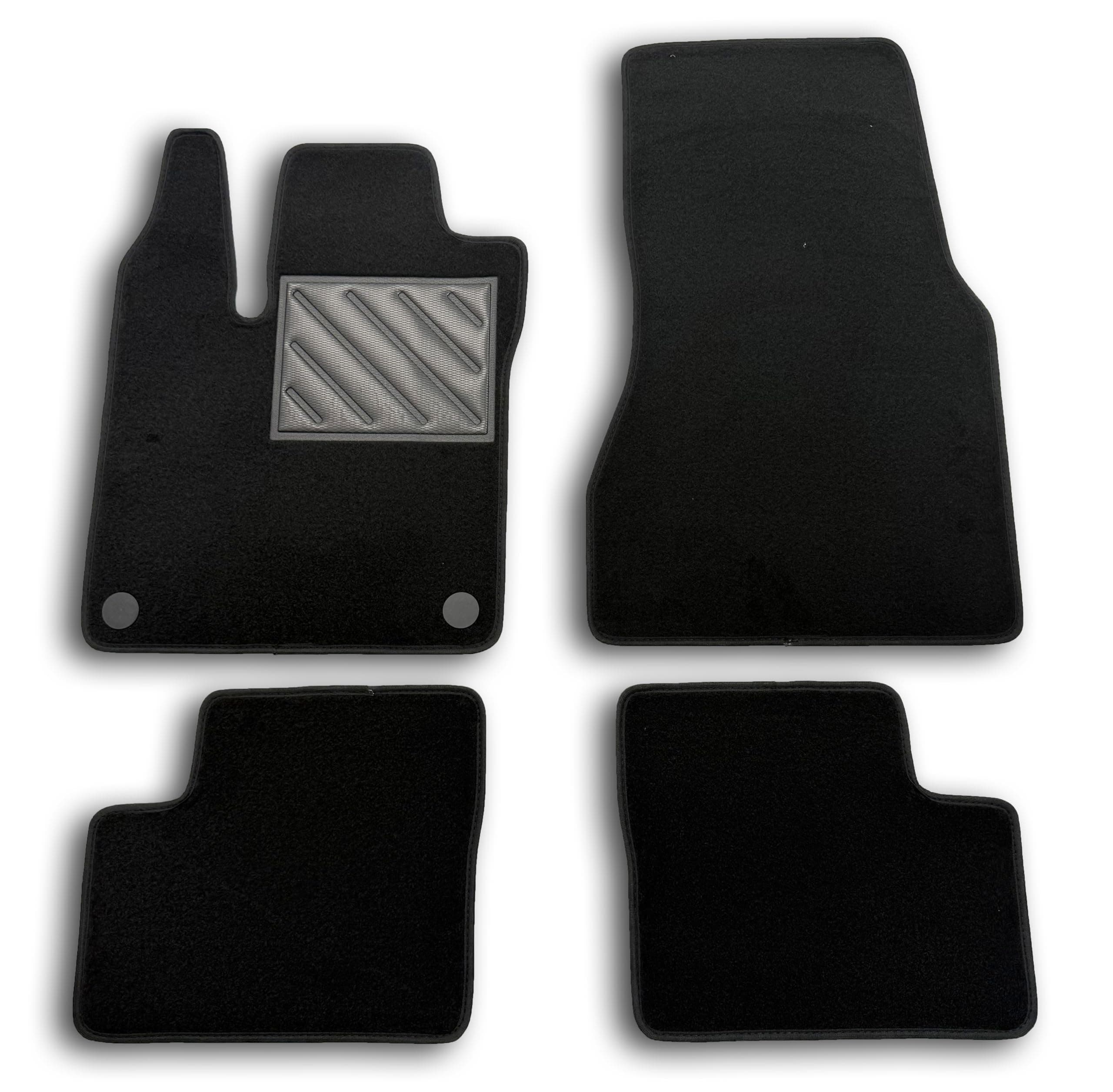 Fußmatten für Twingo III ab 2014–, passgenau, Absatzschoner aus verstärktem Gummi mit Befestigungsknöpfen Twingo III 2014-