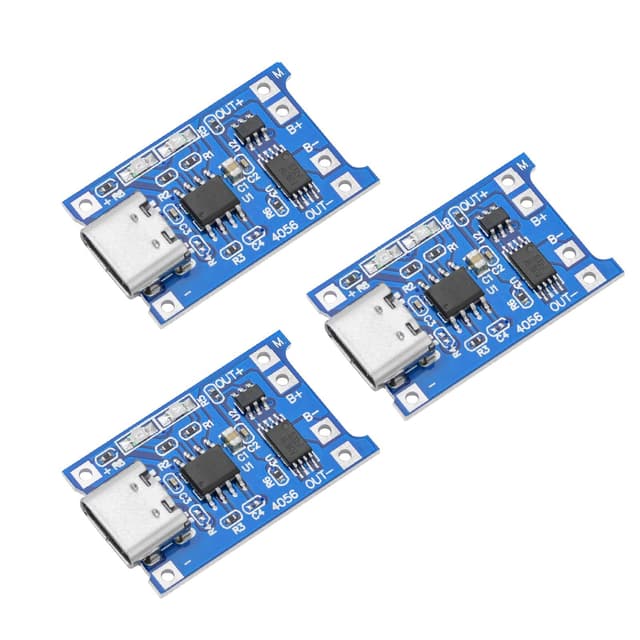 AZDelivery 3 X TP4056 Batterieladungsmodul - USB Typ C, Schutzschaltung, LED-Anzeigen - Unentbehrlich für Ihre Li-Ion oder LiPo Einzelzellenbatterien