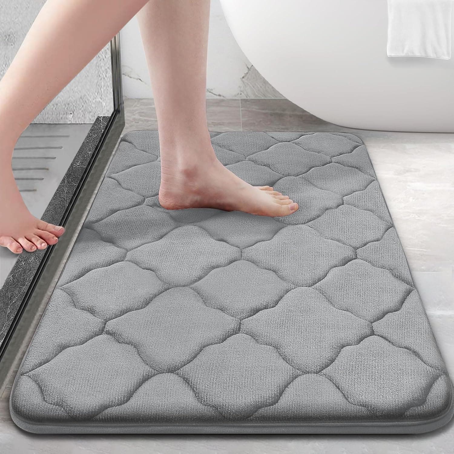 Homaxy Memory Foam Badezimmerteppich rutschfest Badematte Weich Badteppich Saugfähige Badvorleger Waschbar Pflegeleichte Duschvorleger - 40 x 60 cm, Grau 40 x 60 cm (Rechteckig) Grau Angebot bei HelloDeals