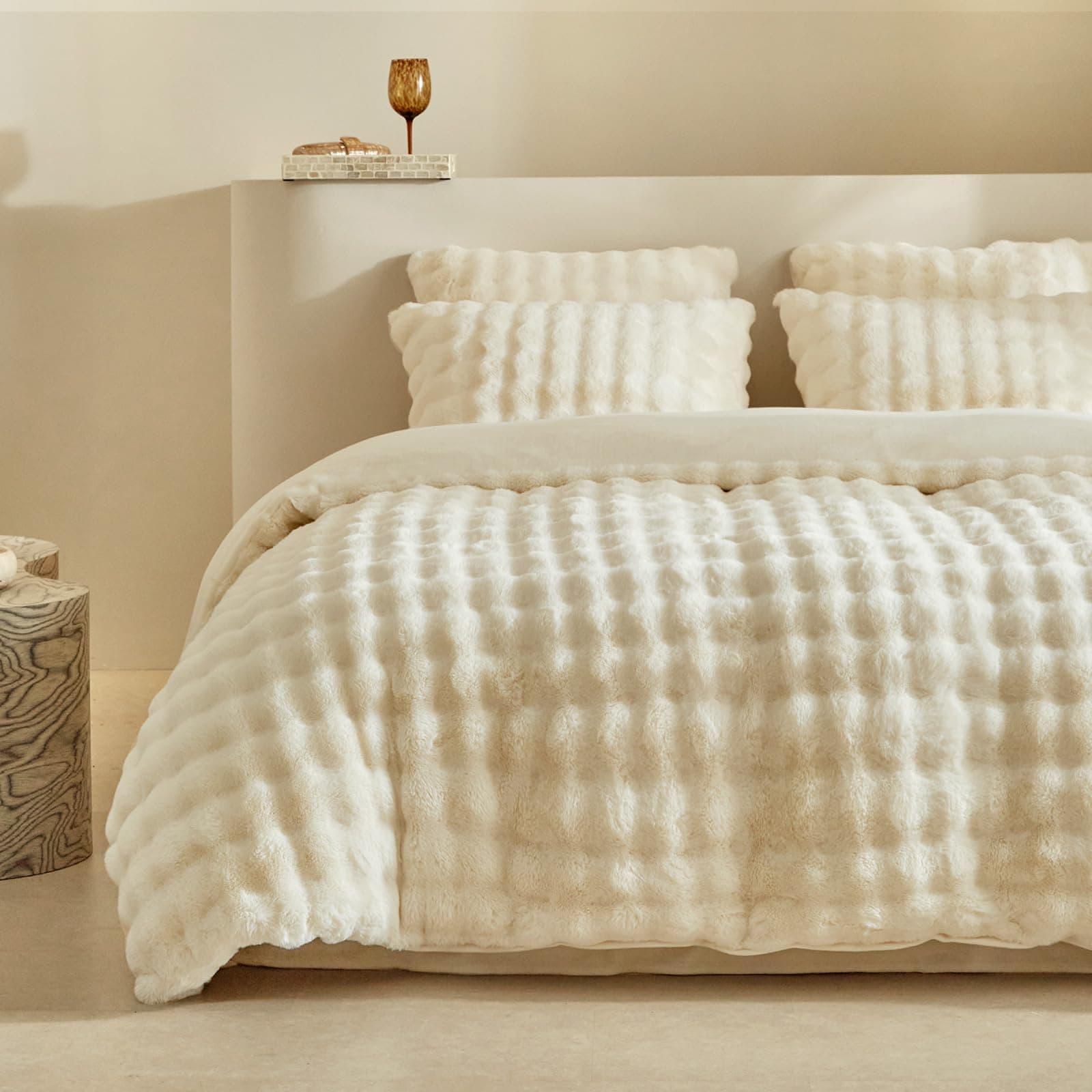 Lekesky Plüsch Bettwäsche 135x200 - Flauschige Bettwäsche aus Flauschig Kaninchenfellimitat - Beige Winterbettwäsche 135x200 mit Reißverschluss und 1 Kissenbezug mit Reißverschluss 80x80cm Plüsch Beige 135x200cm + 80x80cm*1 Angebot bei HelloDeals