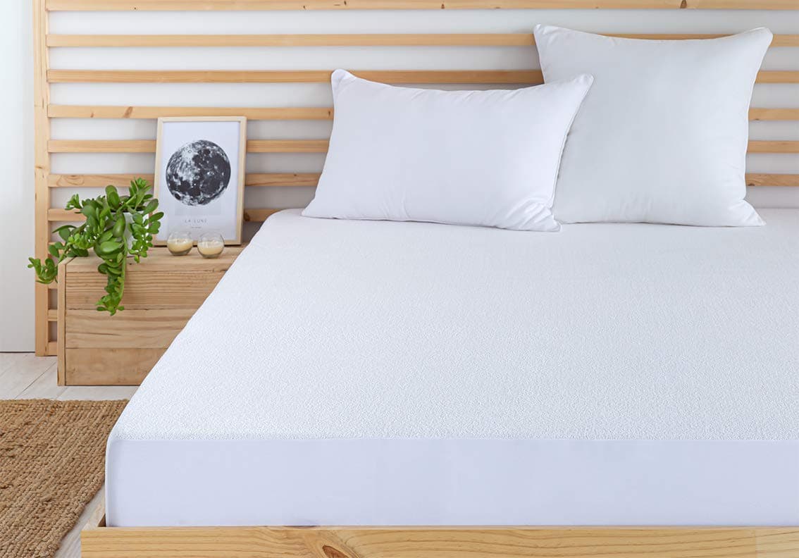 Todocama – Matratzenschoner, anpassbar, aus Frottee, wasserdicht, atmungsaktiv, für Bett von 140 x 190/200 cm, Weiß 140X190 /200 CM Angebot bei HelloDeals