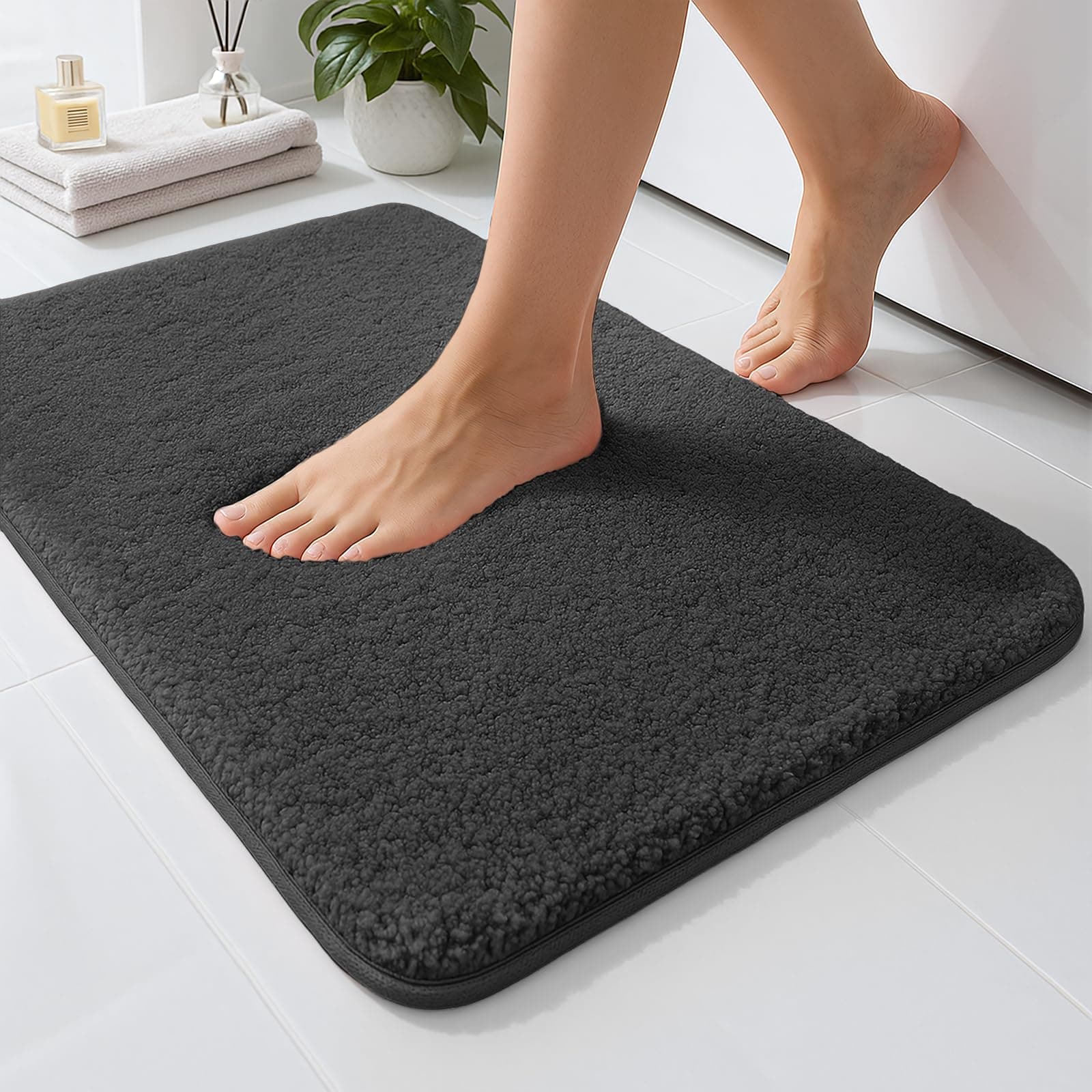 RUN HELIX Mikrofaser Badezimmerteppich,40x60cm Badematte rutschfest,Dunkelgrau,2cm uper Dicker Badteppich,Super Saugfähig,Waschbar,Badvorleger,Fußmatte, Haustiermatte Dunkelgrau 40 x 60 cm (Rechteckig) Angebot bei HelloDeals
