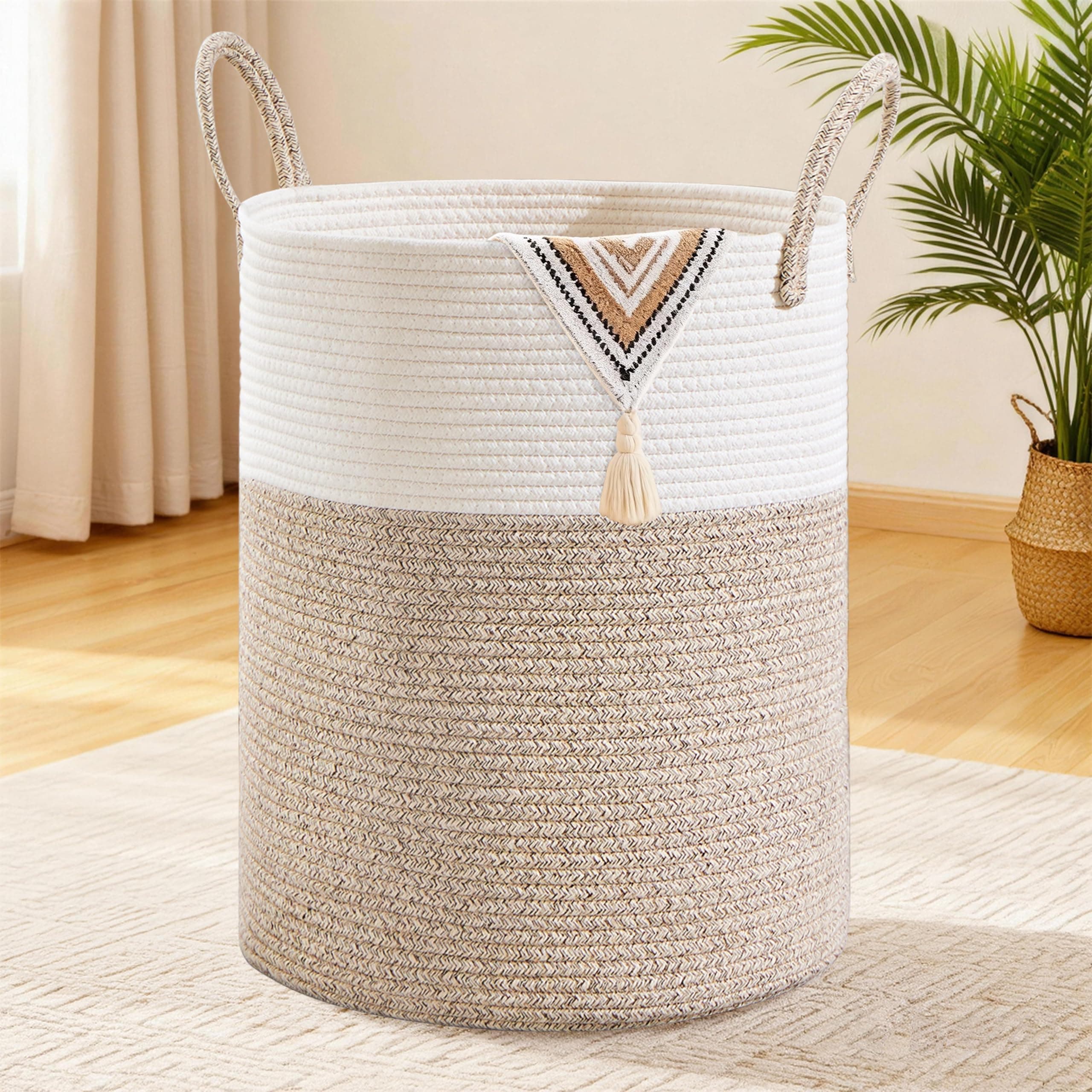 Wäschekorb,Aufbewahrungskorb,Geflochten Korb,100L Groß xxl Rund Wäschesammler mit Baumwoll Henkel für Kinderzimmer,Korb für Decken und Spielzeug für Wohnzimmer oder Waschraum,Braun & Weiß Braun Weiß 100L Angebot bei HelloDeals