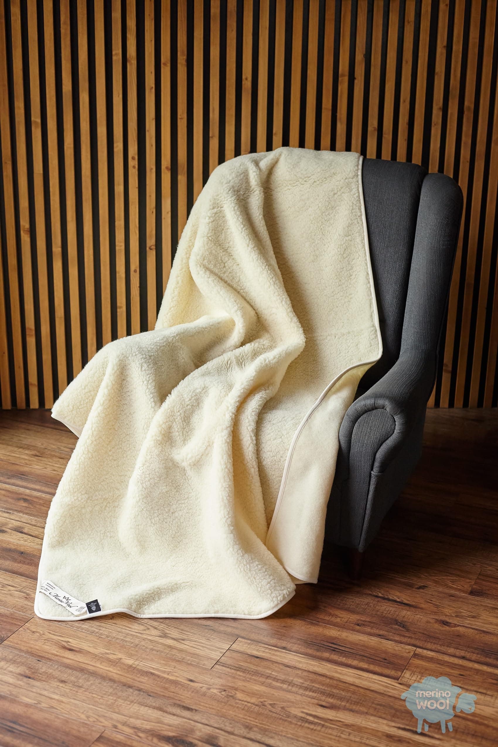 Wolldecke Schurwolldecke, Gewichtsdecke, Beschwerte Decke aus 100% Merino (Creamy, 220 x 200) Creamy 220 x 200 cm Angebot bei HelloDeals